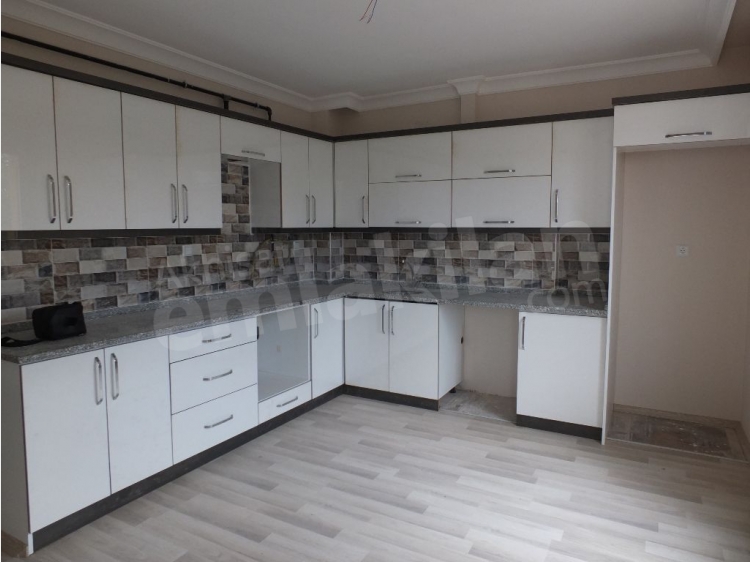 efendi nur cami civarinda arakat 140 m2 satilik sifir daire